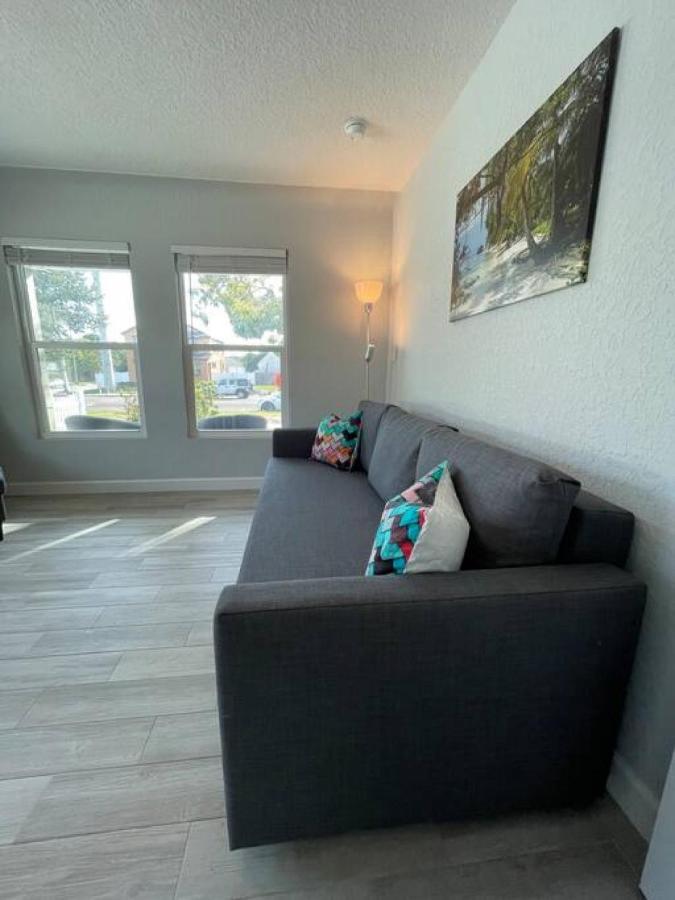Family House In St Petersburg Apartment Сейнт Питърсбърг Екстериор снимка
