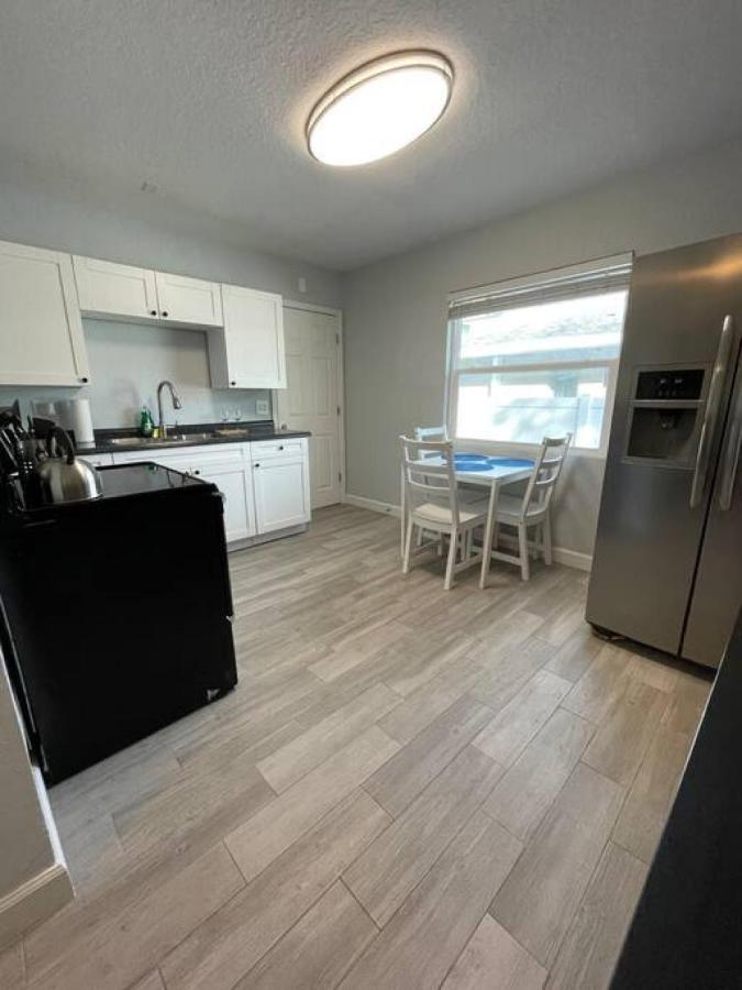 Family House In St Petersburg Apartment Сейнт Питърсбърг Екстериор снимка