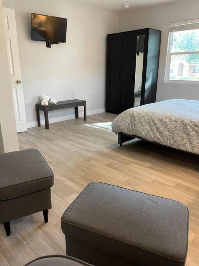 Family House In St Petersburg Apartment Сейнт Питърсбърг Екстериор снимка